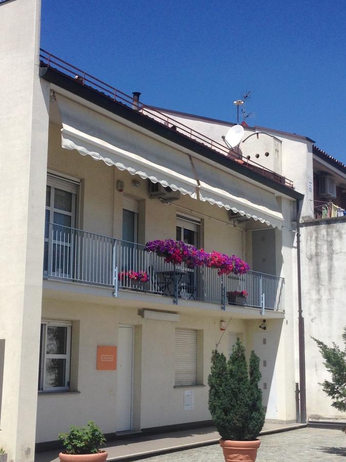 مبيت وإفطار ألبا Casa Agnese المظهر الخارجي الصورة
