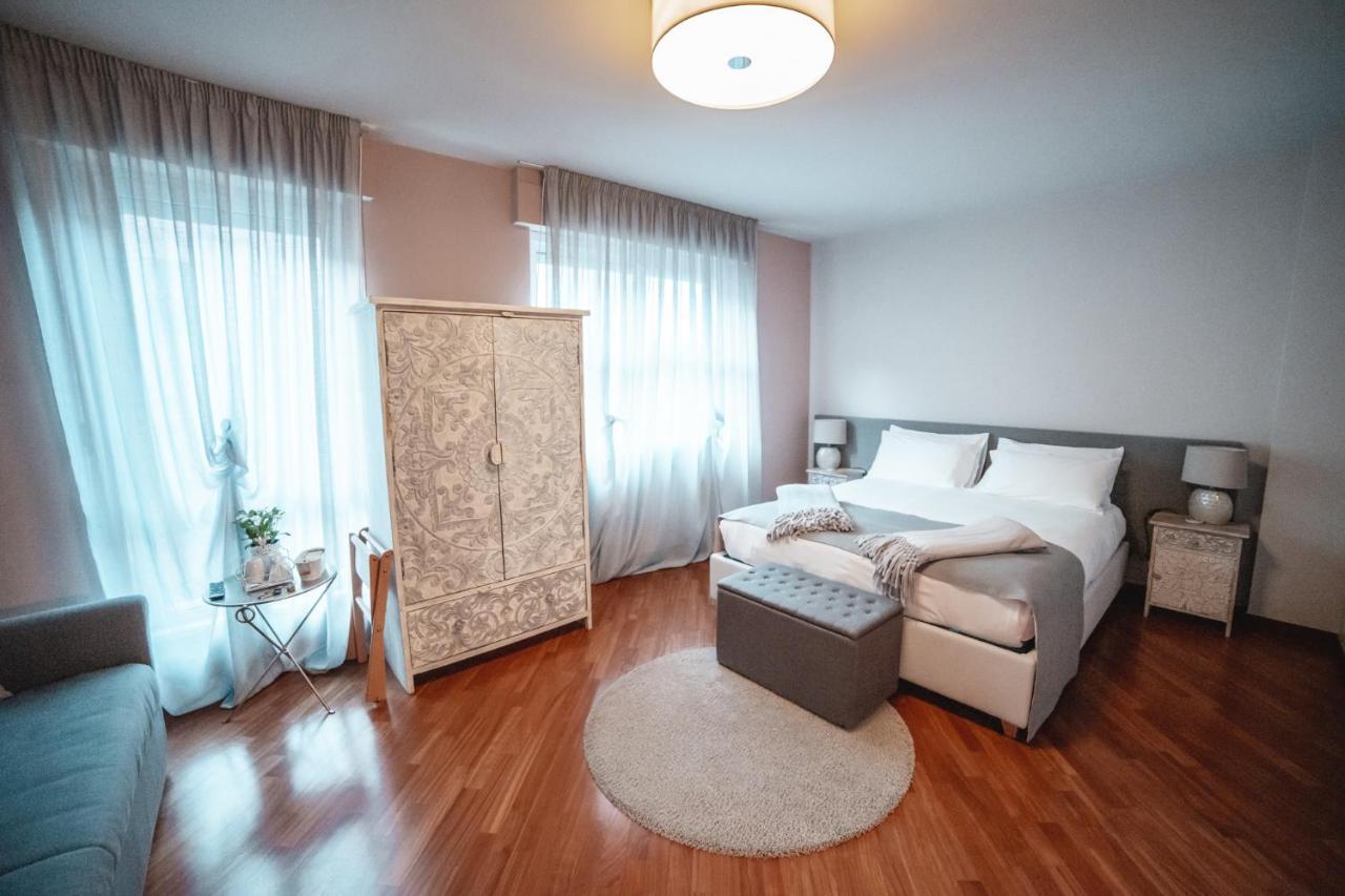 مبيت وإفطار ألبا Casa Agnese المظهر الخارجي الصورة